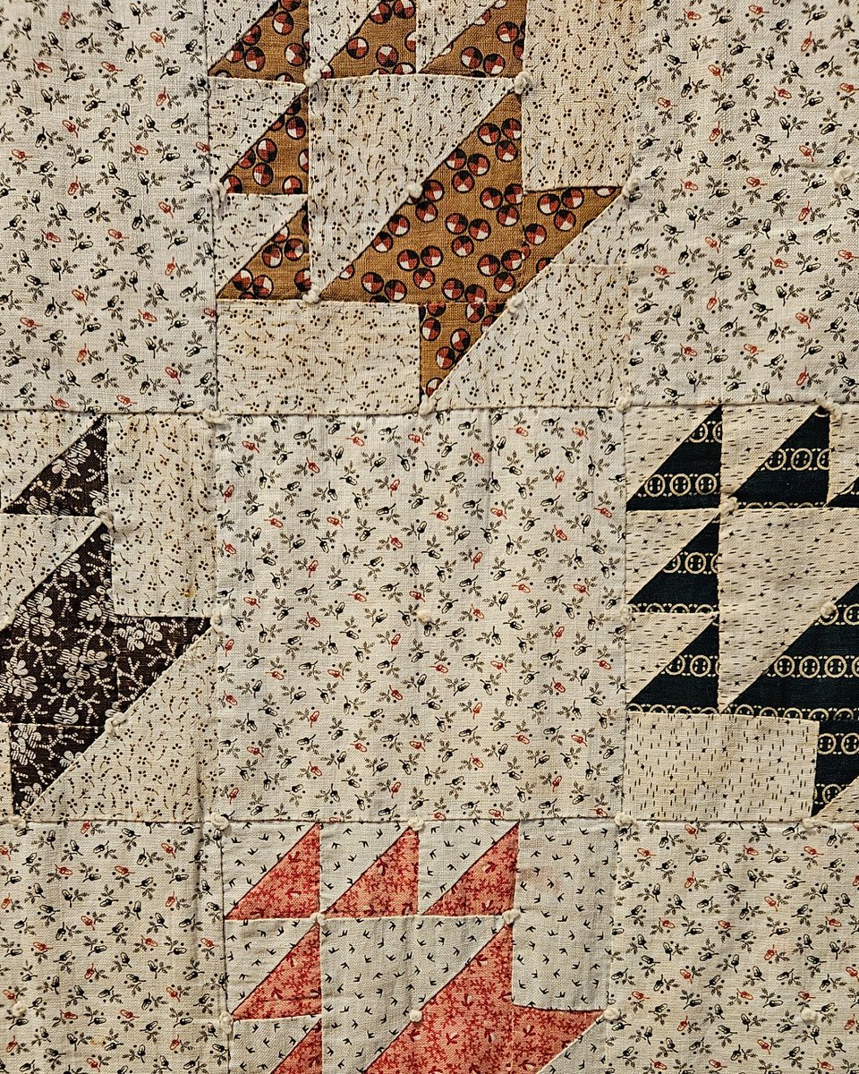 It's all about the tiny details 🔎 

The quilts in our exhibition Stitched In Time: One Family’s Quilts (through May 12, 2024) deserve close examination to fully appreciate the beautiful artistry of the fabrics and stitches.