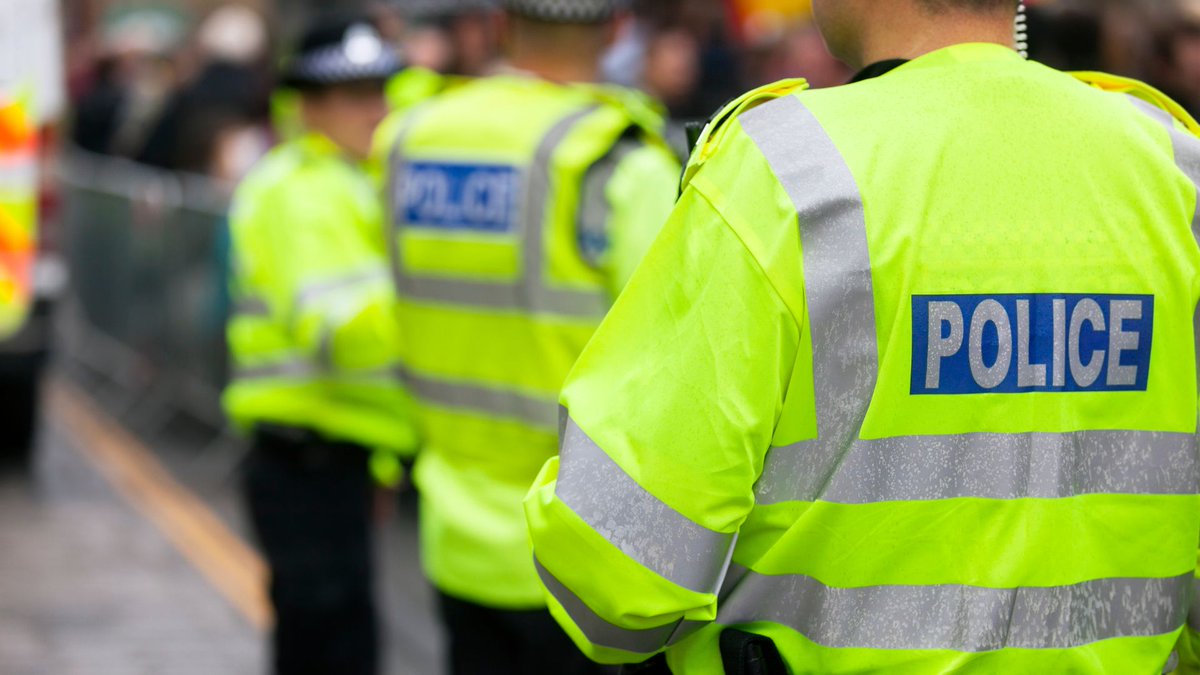 ☑️ The election for the new Leicestershire Police and Crime Commissioner is on Thursday 2 May and if you want to cast your ballot then you need to be registered to vote. You have until midnight on Tuesday 16 April to register. More info here: bit.ly/39hBcOC