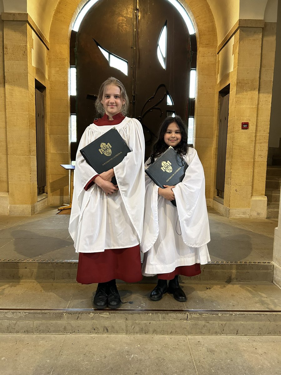 Many congratulations to Darcey and Ranjini on their promotion to Pro-Chorister!