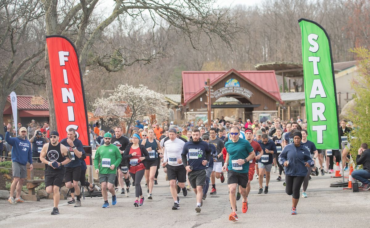 The 2024 5K Race Series presented by @crosscountrymtg kicks-off with the #EarthDay 5K at the Zoo on April 21! buff.ly/4cUxeL2