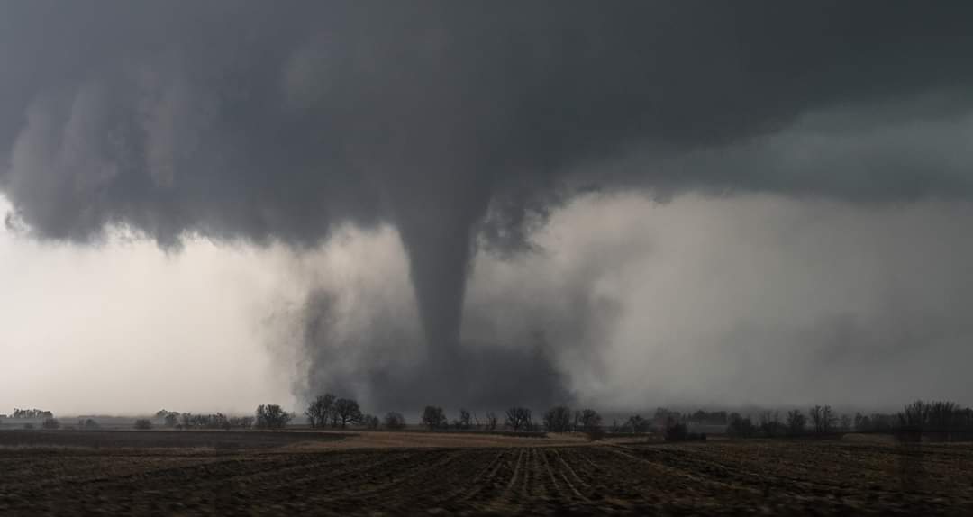 #OTD 2 years ago we found what we thought never existed. Iowa tornadoes w/@MesoMax919 #IAwx