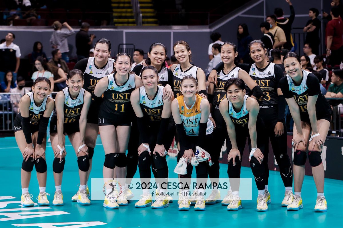 froyonicassie's tweet photo. this team have shown great teamwork & grit throughout the season, most especially in the past game when they played w/o their two key players ๐ค๐๐ค
always proud of these girls! tuloy tuloy lang ๐ฏ
#LabanUSTe #ParaSaUSTe https://t.co/49A99m0gHq