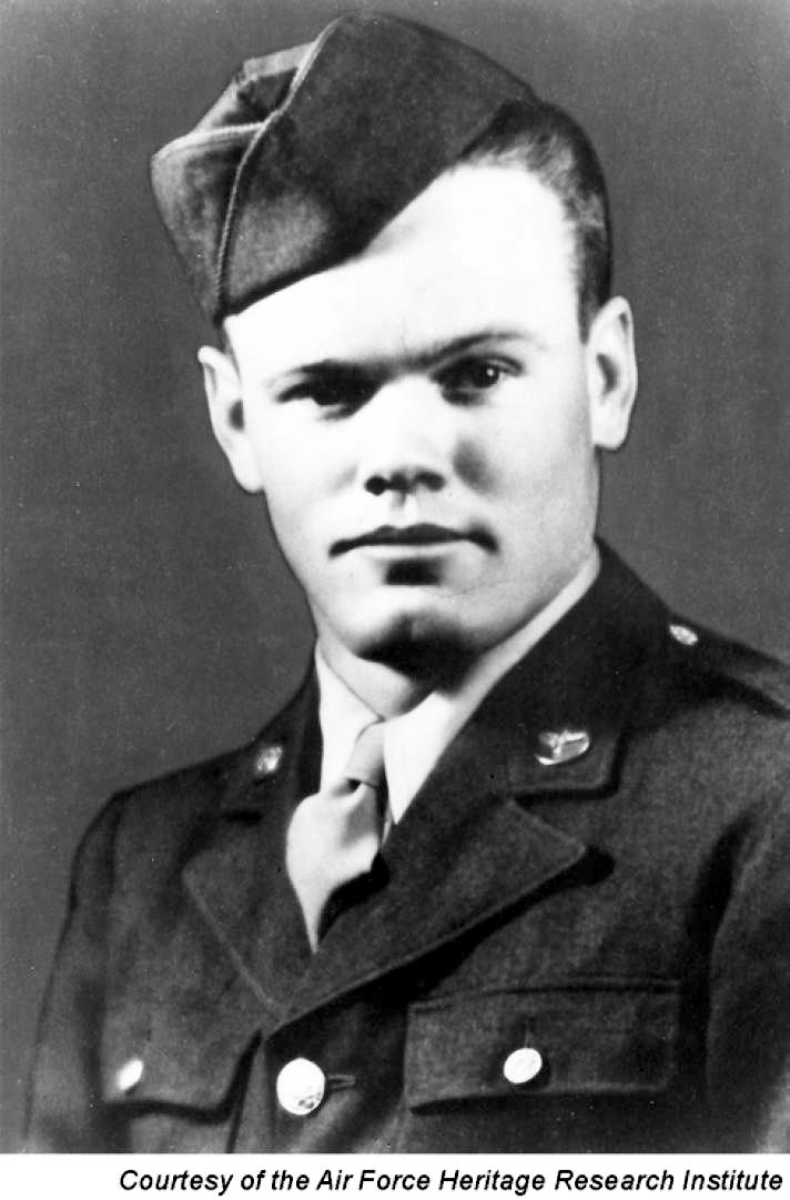 U.S. Air Force sergeant Henry “Red” Erwin, from Adamsville, Alabama, who served in the 20th Air Force as a radio operator during WWII was awarded the Medal of Honor for his extraordinary actions over Japan on April 12, 1945. #WeRememberThem