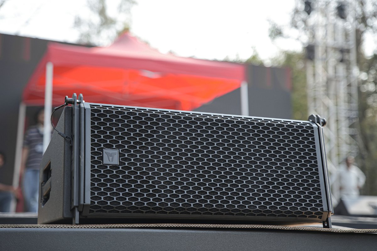 ttaudioofficial's tweet photo. 🎵 Excited to unveil our new GTX System to our Indian colleagues and professionals: the GTX 10, GTX 12, and GTS 29, in collaboration with Hi-Tech Audio & Image.
A big thank you to everyone who joined us!
-
Discover more ➡️ https://t.co/CoA2CMSEOL
-
-
#TTAudio #ExperienceTT https://t.co/ylf42fqDcr