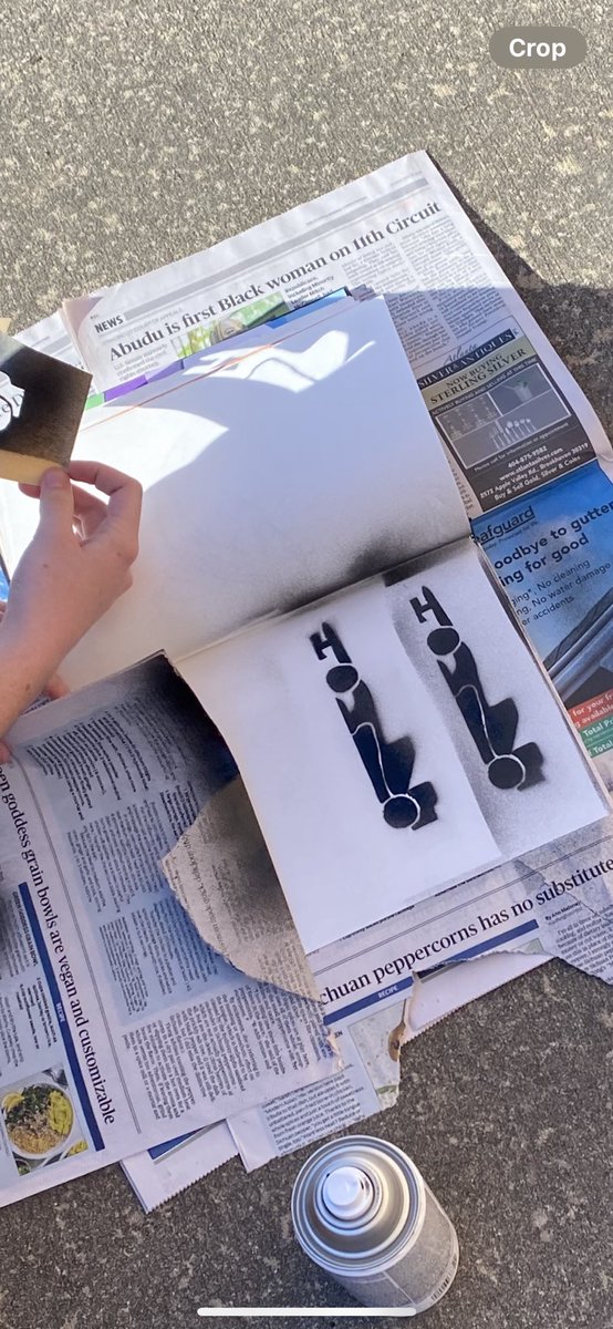 Spray paint printing in VA comp today
#wheelerart #cobbartrocks <a href="/Wheeler_High/">Wheeler High School</a>