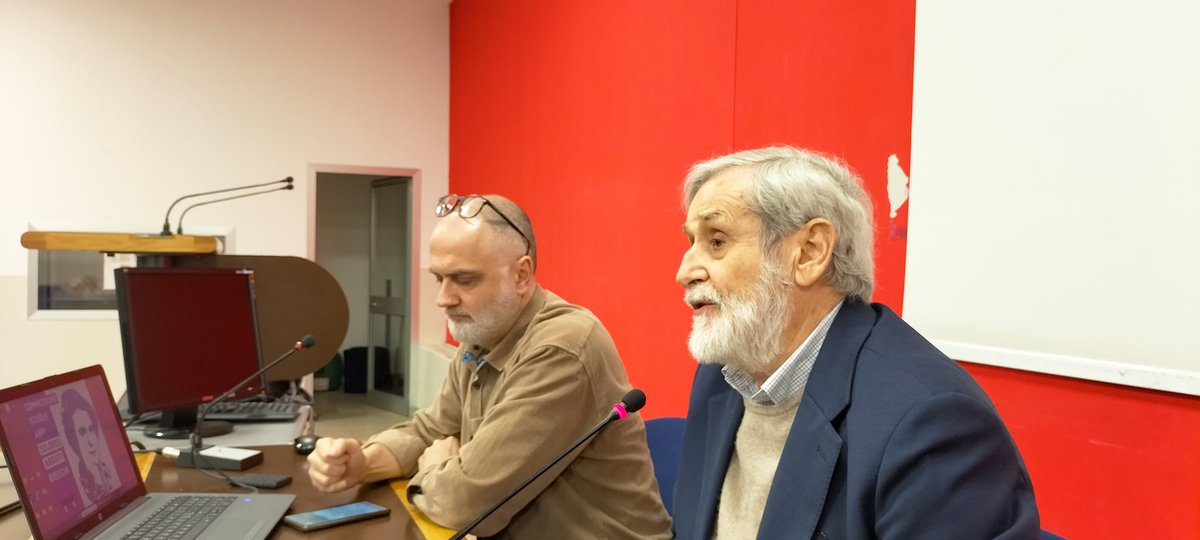 🟥L'ex Console #EnricoCalamai risponde alle domande degli spettatori dopo la proiezione del film 'Enrico Calamai una vita per i diritti umani' di #EnricoBlatti.E' accaduto 
Ieri presso la Sala #Buozzi della #CGIL a #Brescia.