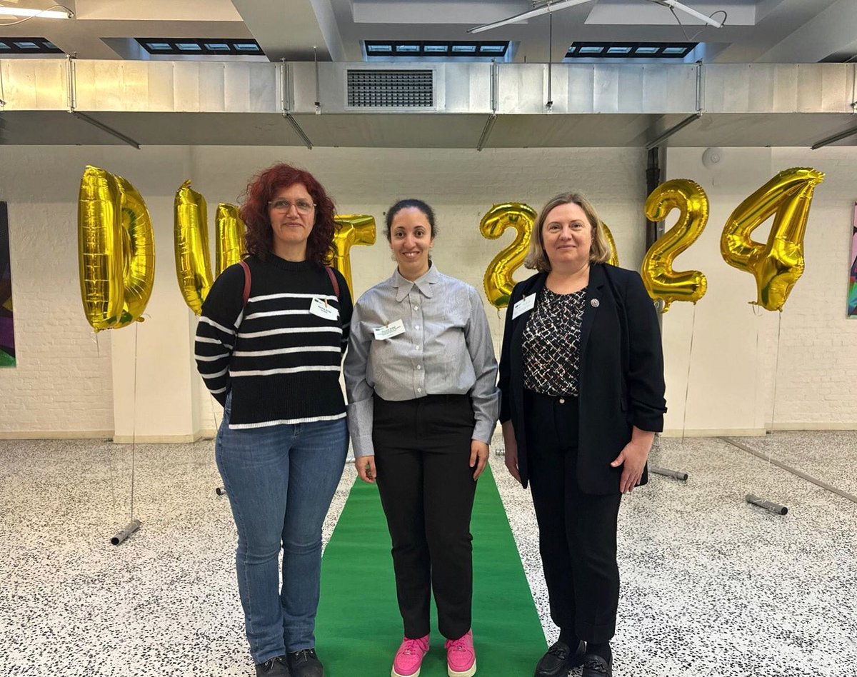 Las representantes del proyecto #PERSIST estuvieron ayer en Bruselas (Bélgica) en el #KICKOFF meeting, un evento interactivo de los proyectos de la DUT call 2022. 

Más información: dutpartnership.eu/dut-events/dut…

#DUTPartnership #DUTcall #energy #urbantransitions #brussels