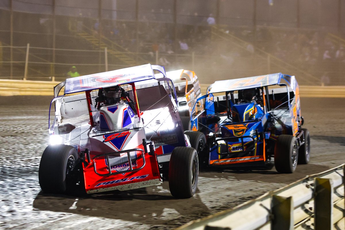 Next up, we turn our attention to a Memorial Day Weekend doubleheader! 5/26: Heroes Remembered 100 at @WeedsportSpdwy! 🎟: bit.ly/4cVF2fu 5/27: Thunder on the Mountain at @thundermtnspeed! 📸: Brent Smith