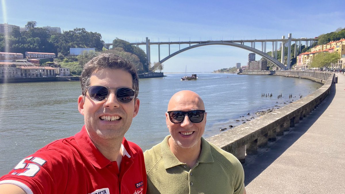 Lunch with my good friend ⁦<a href="/Joao12Ferreira/">João Ferreira</a>⁩ at #Porto at 30°c 😀❤️