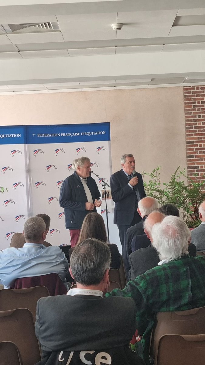 Fédération Française d'Équitation tweet media