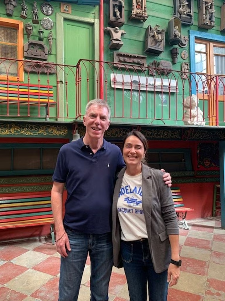 GoWithGuide's tweet image. Where in the world is #gowithguide today? We’re in #buenosaires, enjoying #argentinian culture with traveler Paul F. who described his guided tour with Paola D. as “One of the Best”, Photo Credits: Paul F. (traveler) &amp;amp; Paola D. (tour guide) gowithguide.com/argentina/tour…