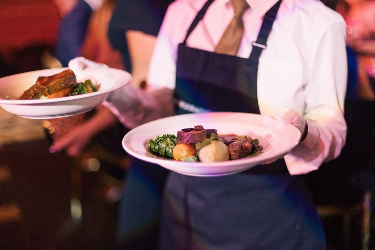 Every year at the Educate Awards, our guests are treated to a delicious three course gala dinner.

Our mouths are watering just looking at some of the scrumptious meals that have been served in the past 😋

#FoodieFriday