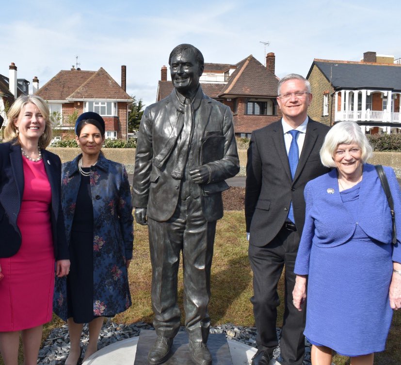 A statue of Sir David Amess has been unveiled in his beloved Southend