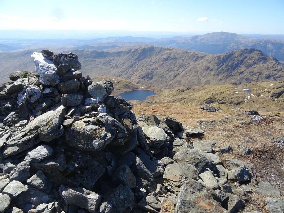 @Hygge1138 @TheWallaceMon @TheKiltedPhoto Looking S.W. from the top of Stuc a'Chroin .