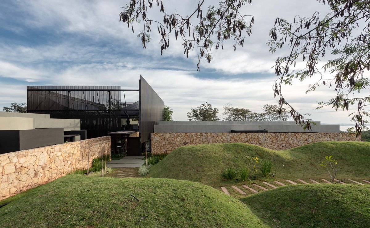 arcfly_ft's tweet photo. Ensayo Umbra in #SanBernardino, #Paraguay, designed by Bauen
https://t.co/GROt3kouC4
Photographs: Darío Mereles
#architecture https://t.co/8FOwx9iSlw