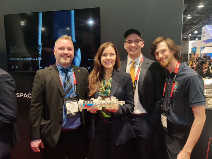 Launch_Canada's tweet photo. #LaunchCanada's very own Adam Trumpour just chillin' out at this week's #SpaceSymposium! Couple of little known faces there too you might know... ;)
@csa_asc @RocketLab https://t.co/ZfbI0R6bGN