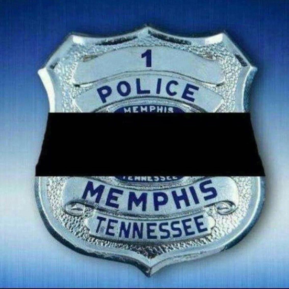 UPDATE: one of the three Memphis Police officers who was shot has died. Pray for the @MEM_PoliceDept