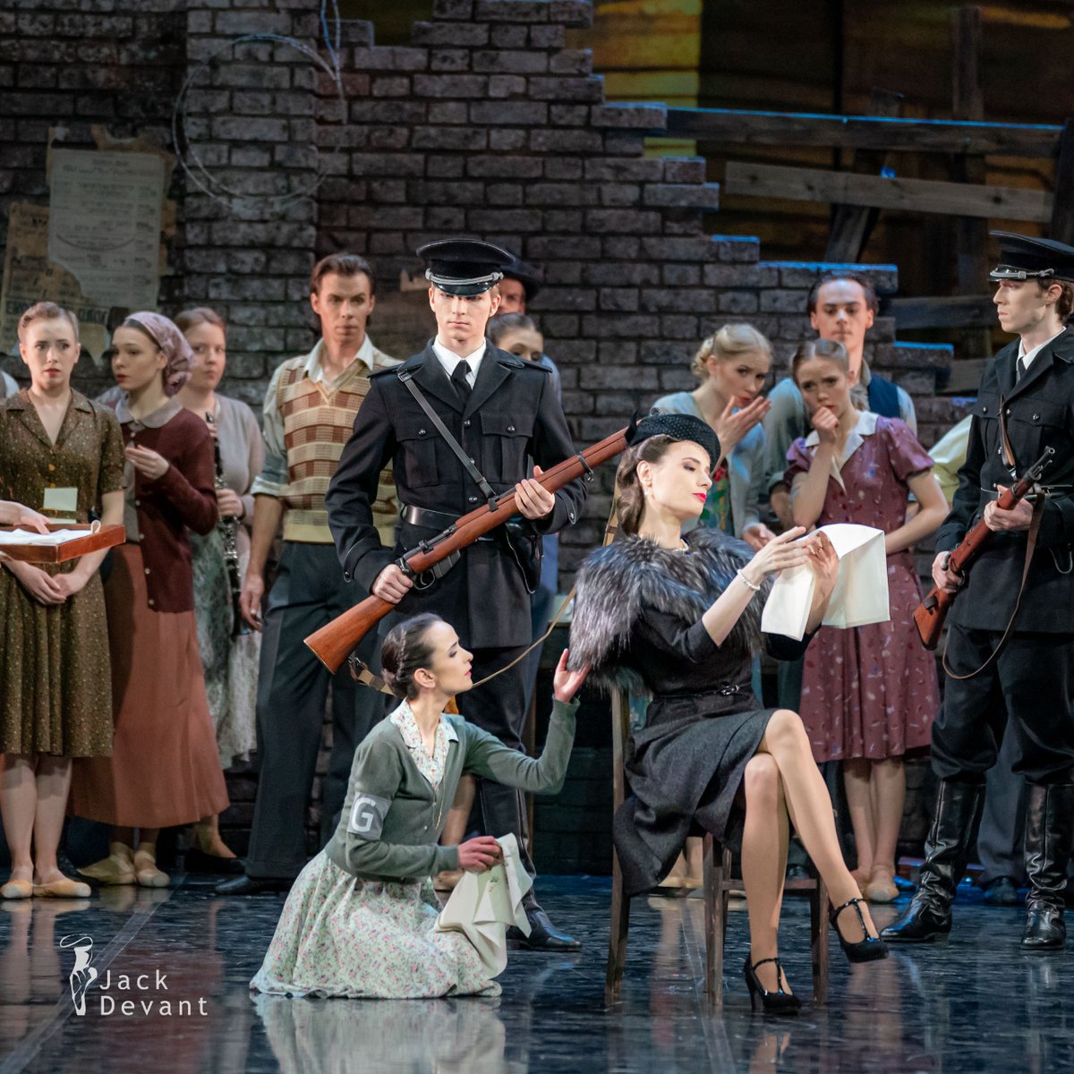 Laura Maya as Giselle, brought to 1940's Germany. Ballet Giselle by by Adolphe Adam, libretto by Jules-Henri Vernoy de Saint-Georges, Théophile Gautier and Jean Coralli after Heinrich Heine. New choreography Michael Pink

#Ballerina #Balletdancer #LauraMaya #Ballet #Giselle