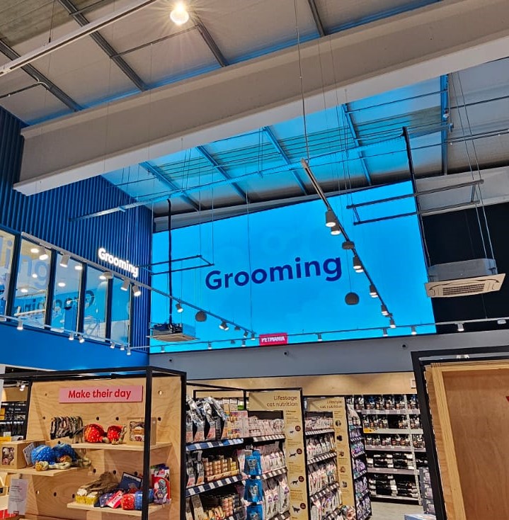 FocalMediaLtd's tweet photo. Check out our recent install of our new 8x4m LED Video Wall in Petmania Athlone.

Get in touch for more info. info@focalmedia.com

#Signage # Digital # LED #IrishBusiness https://t.co/1nqDj5ijXh
