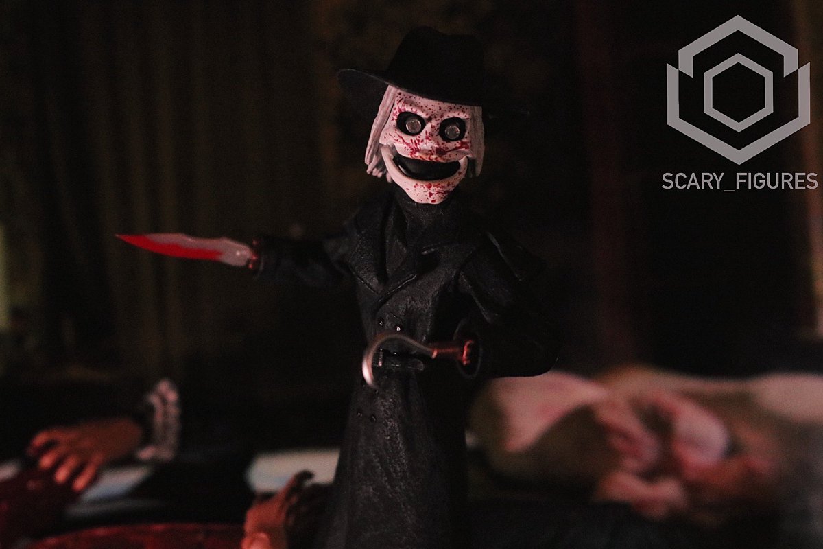 FiguresScary's tweet photo. Better start running!
#actionfigure #actionfigures #figurephotography #horror #HorrorMovies #HorrorMovie #neca #puppetmaster #puppetmastermovie #puppetmaster3 #puppetmasterw #bladepuppetmaster #puppetmasterblade https://t.co/8hjYOpMqk9