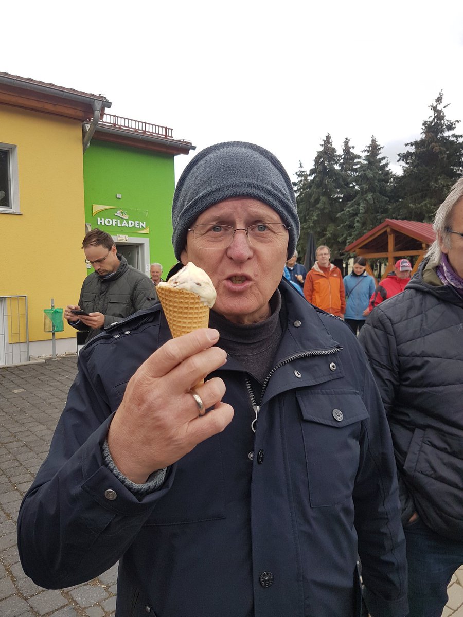 Leckeres Schafseis aus der Schafskäserei Dosdorf