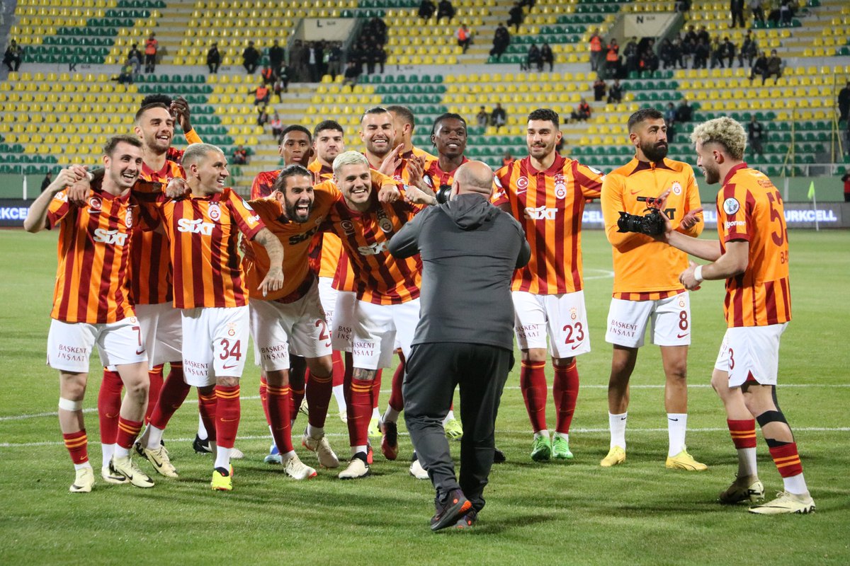 🏆 Galatasaray, Fenerbahçe’yi 3-0 yenerek kazandığı Süper Kupa'yı Pendikspor maçında alacak. (Fanatik)