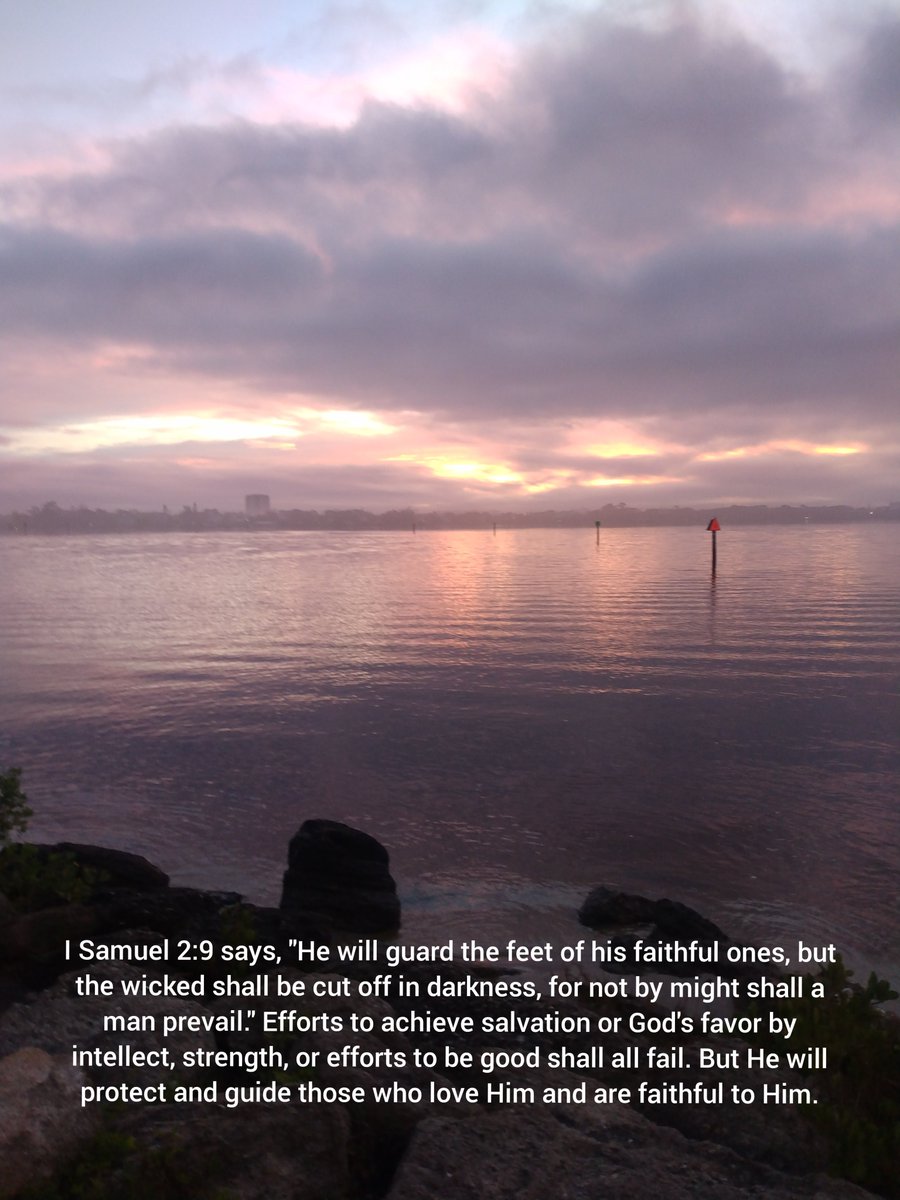 At sunrise, I hiked the Sunrise Park Trail. #sunrisepark #sunrise #sunrisephotography #AtlanticOcean #Hike #hiking #hikingadventures #nature #NaturePhotography #NatureBeauty #NatureLover #God #guard #Feet #steps #faithful