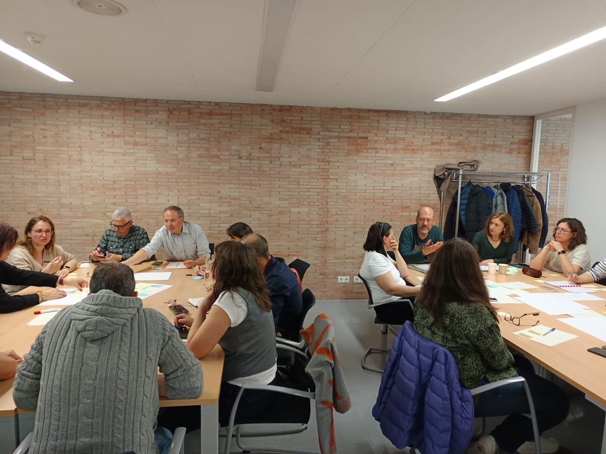 Posem en marxa un grup de treball amb tècnics municipals, comarcals <a href="/ccbages/">Noticies del CCBAGES</a> <a href="/ccosona/">ConsellComarcalOsona</a> i de la Generalitat @emergencies, per analitzar i fer propostes de millora dels serveis de protecció civil municipals per tenir ciutats i pobles més segurs i resilients