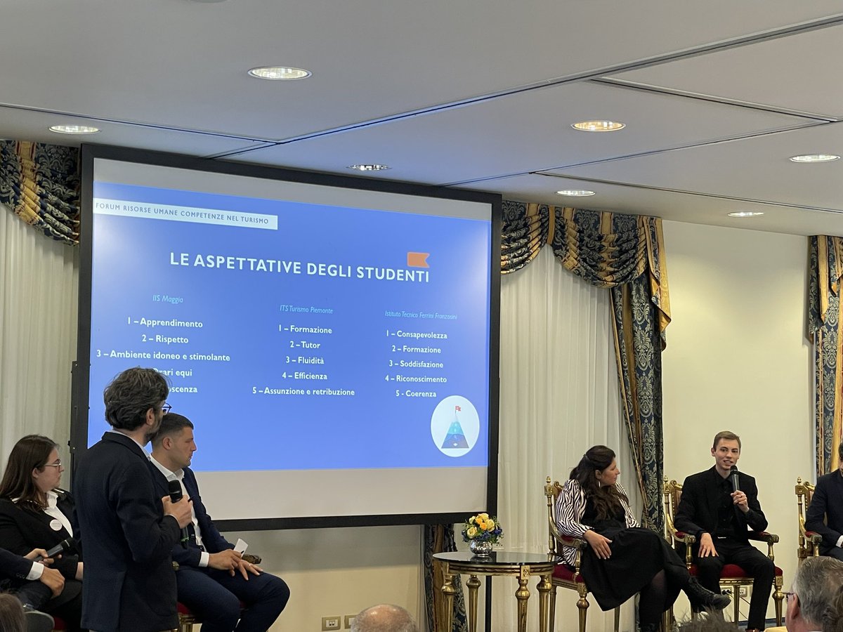 <a href="/Giovani_Alb/">Giovani Albergatori</a> e studenti a confronto al #Forum <a href="/federalberghi/">federalberghi 🇮🇹 🇪🇺</a> risorse umane e competenze nel #turismo di #Stresa. Tra aspettative e realtà come dare valore all’esperienza dell’alternanza scuola lavoro