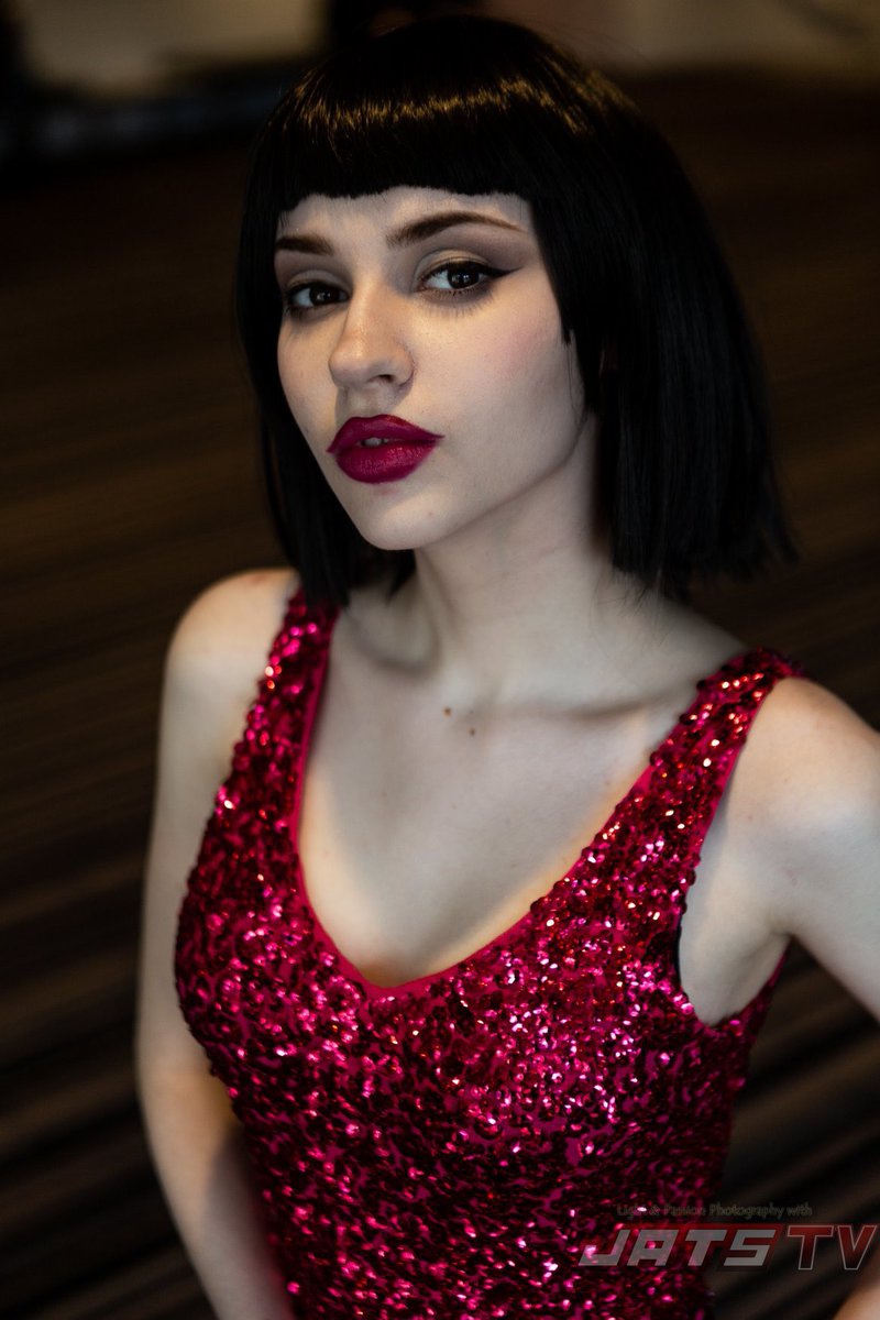 TrashQuinn's tweet photo. Watching #FalloutOnPrime 
Heres my Magnolia cosplay from Fallout 4 🥰

📸: JatzTV

#cosplay #fallout https://t.co/JYzMDt30eK