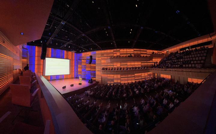 ivanahuckova's tweet image. I had THE BEST time at #GrafanaCON! Our project Explore Logs grafana.com/blog/2024/04/0… was highlighted in the keynote and became #1 on HN 🥳. I enjoyed presenting to an incredible audience in the most beautiful venue 🤩 I&apos;ve ever seen. But mostly, meeting our amazing community.🧡