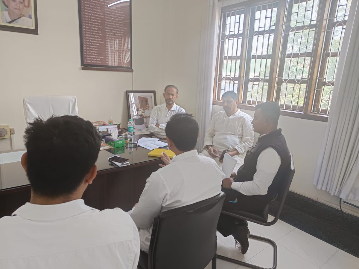 A joint meeting with the Chiefs of Frontal, Cell, and Dept. of Manipur PCC was held today at Congress Bhavan, Imphal. The meeting was presided over by Shri @girishgoa, Hon'ble Incharge, Manipur State.