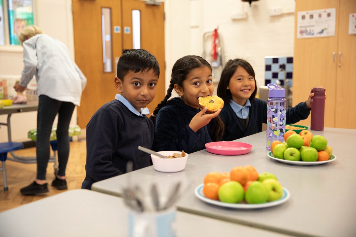 We're incredibly excited to have our wonderful Chief Executive, @LindseyMac_ on the panel 'Discussing the Day in The Life of a Child Through Food' at @Fortnums 🎉 📅 Tuesday, 30th April ⏰ 6:30-8:30pm To find out more or to book your tickets 👉 bit.ly/43OLcKd