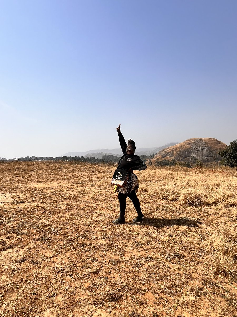 A few steps in the Donga-Mantung hills doing the most to make our environment better with the bio fertilizer training.
The soils are damaged and need to be revived thus, no better solution than the bio fertilizer.

#natural
#healthy
#savetheearth
@acsea_54 
@pacja