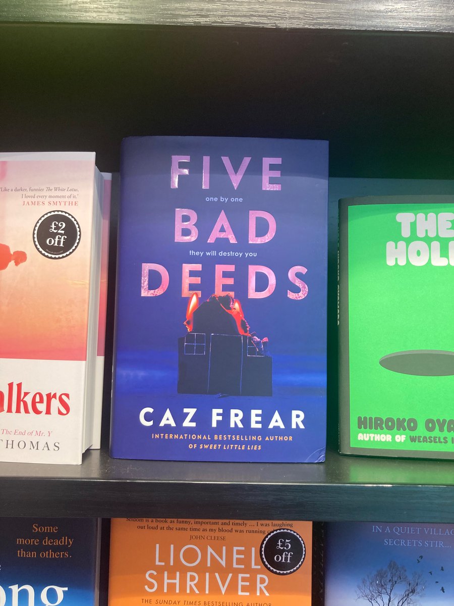 Spotted A Lesson in Cruelty by @harriet_tyce and Five Bad Deeds @CazziF front and centre in @Waterstones_Nun yesterday!