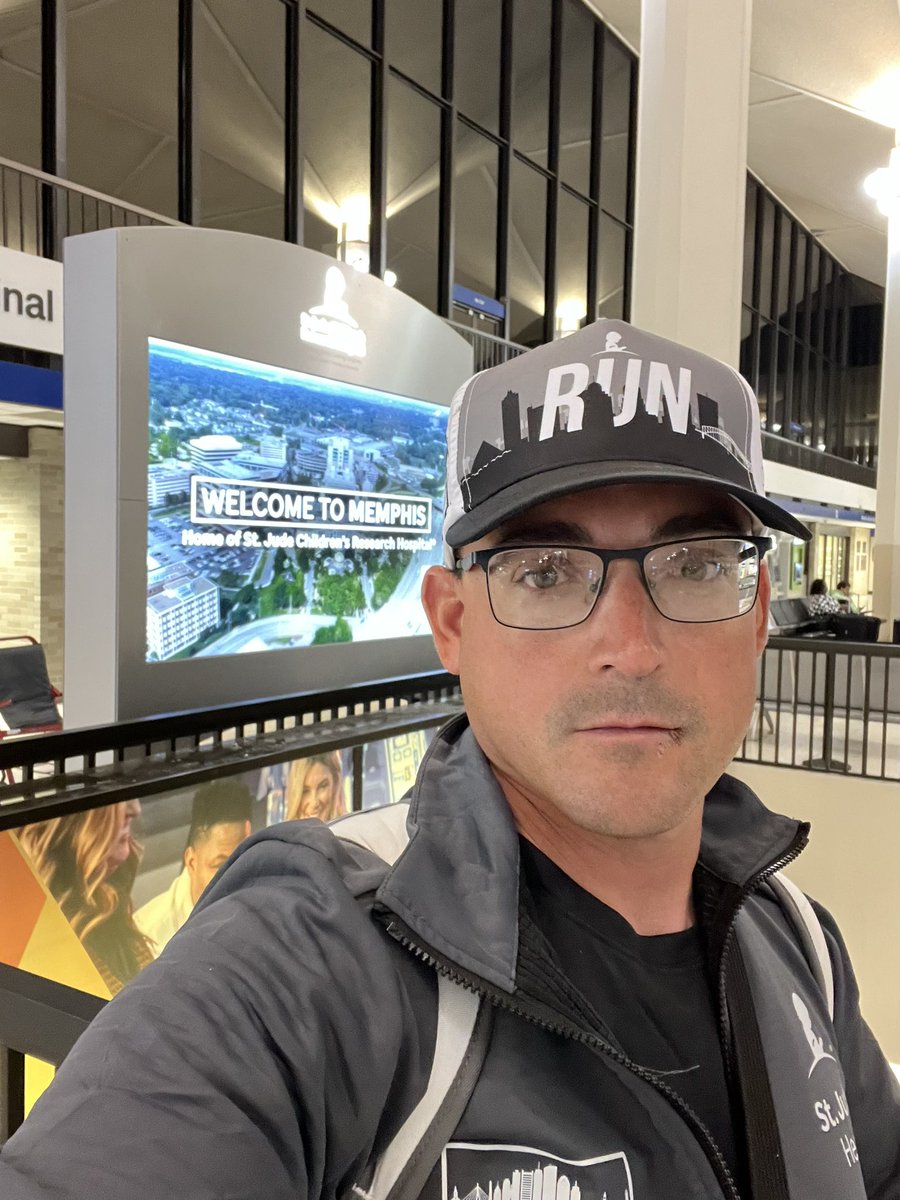 CoachPillar's tweet photo. Ready to get to Boston! #stjudehero #allinforansley @StJude @bostonmarathon https://t.co/Fio4mvhtLD