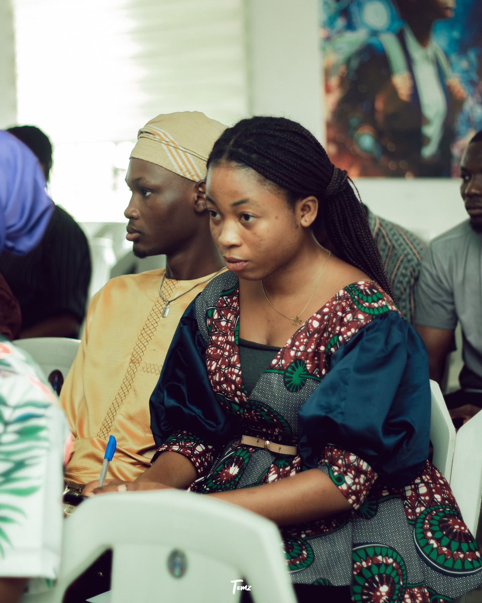AkureMarketing's tweet photo. All eyes on the speakers😃 ✍️ 

FOCUS!!!

#AkureBusinessConference #ABC https://t.co/HdllhJQWlB