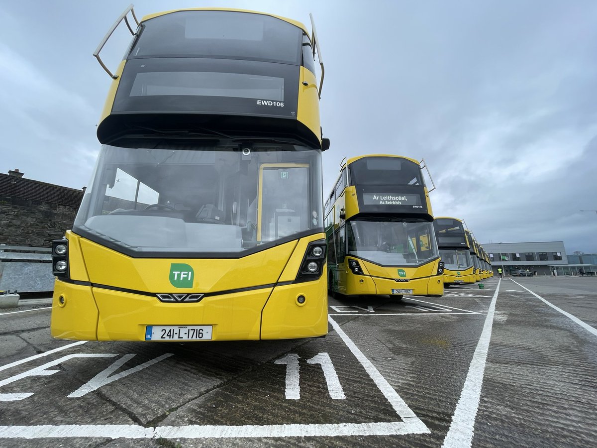 🧵1/3 Getting ready for the launch of new fully electric bus service in #Limerick! ⚡️🚌