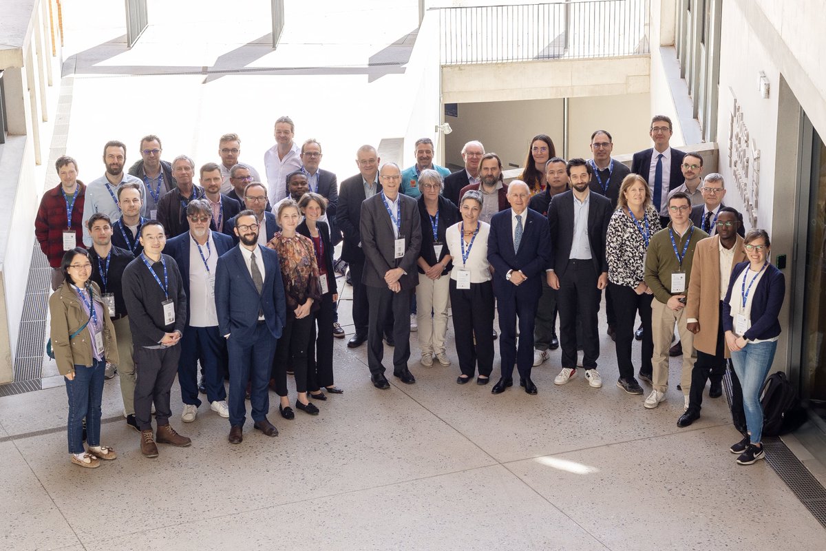 [POSTAL CONFERENCE] Thank you to all the speakers and participants for attending the conference last week and for the exchanges that will help us further research in #postal #ecommerce #digital economy and #delivery services TSE is proud to be partnering with @GroupeLaPoste!