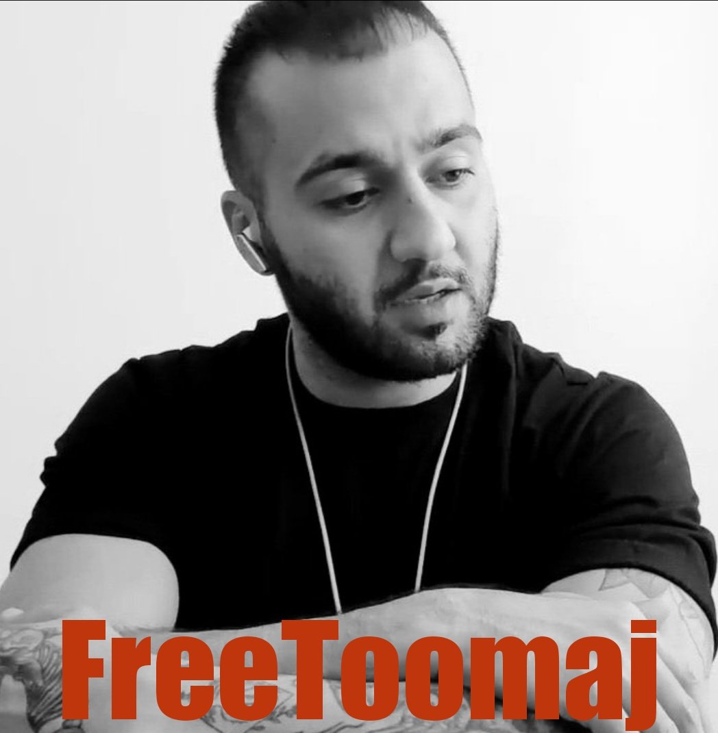 ۶ روز تا تشکیل مهم‌ترین دادگاه #توماج_صالحی باقی مونده. 
توماج همیشه کنارمون بود، تنهاش نمیذاریم. 
#FreeToomaj