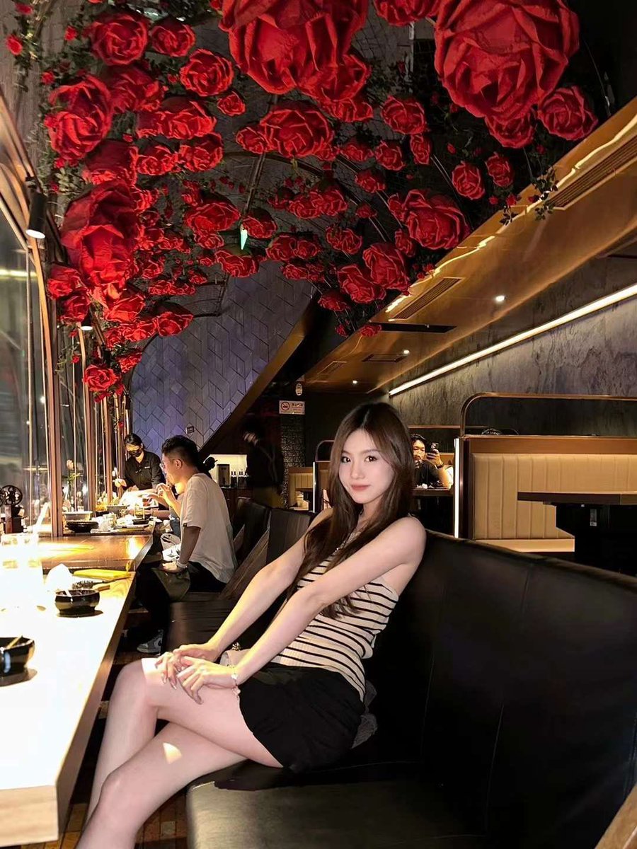 fenxiangmiwan's tweet photo. 上海或欧洲找满油老司机，第一次找司机，希望安全第一，不能暴力驾驶 #迷药 #���玩 #迷奸 #代驾 #三件套 https://t.co/WVf2LfLiG7