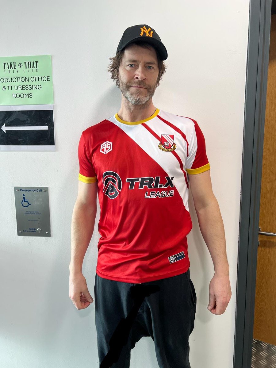 Great to see #HowardDonald representing the bloods 🩸 Don't forget there are tickets up for grabs at our end-of-season draw tomorrow to see @takethat!