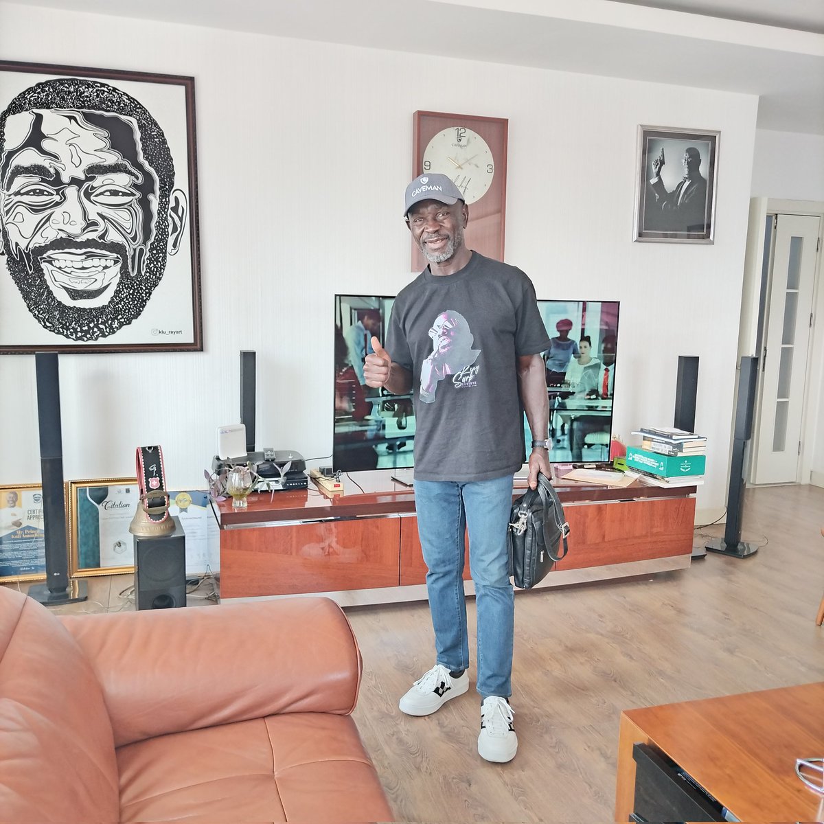 Prince Kofi Amoabeng (@princekamoabeng) on Twitter photo "You know what TIME ⌚it is..." - Have a lovely Weekend 😎<a href="/cavemanwatches/">cavemanwatches</a> @pkaleadershipfoundation #Revolutionising_Mindsets "You know what TIME ⌚it is..." - Have a lovely Weekend 😎<a href="/cavemanwatches/">cavemanwatches</a> @pkaleadershipfoundation #Revolutionising_Mindsets