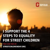 #InternationalStreetChildDay Gaza's children are facing war & displacement. Most ended up on the streets. We can't ignore this. UN, international agencies and governments, the world - must force Israel to allow providing them with safety, food, & hope. #Gaza #StreetChildren #IDSC