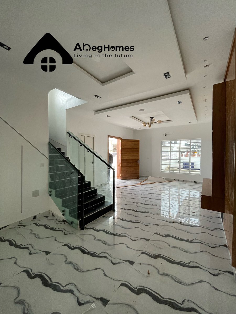 abeghomes's tweet photo. 📌📌📌 BRAND NEW 4 BEDROOM FULLY DETACHED DUPLEX 
 FOR SALE  
‼️‼️‼️
📍LOCATION: ORCHID LEKKI 
📌PRICE: N180M
📌TITLE : Global C of O
📌Building Approval: Available 
 #Bridgerton https://t.co/WVgUSG0RCY