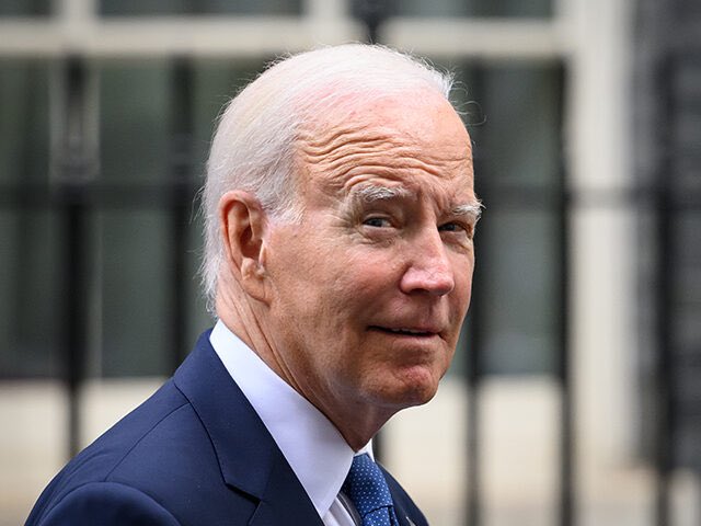 No argument here ~ ~ Former Obama aide: Joe Biden should be in prison breitbart.com/politics/2024/…