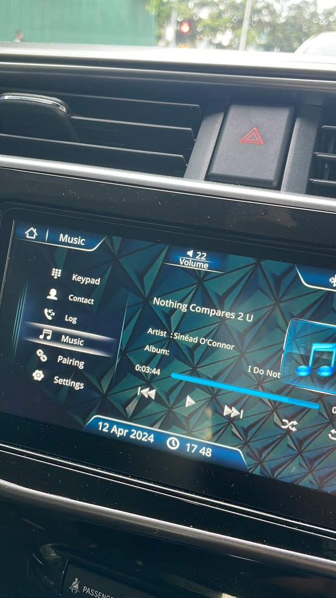 sofyanlich's tweet image. Lagu yang enak didengerin kalau lg nyetir