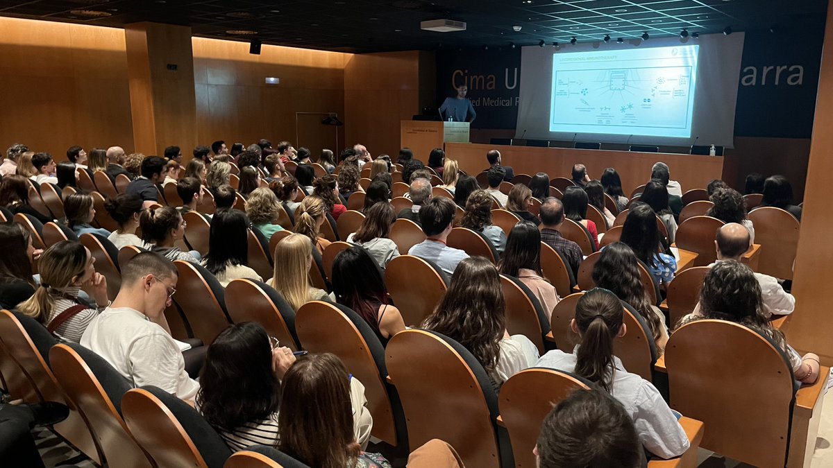Cima Universidad de Navarra (@cima_unav) on Twitter photo 🏆 Exceptional seminar by <a href="/F_ArandaVega_7/">Fer Aranda</a> based on #immunotherapy #research in peritoneal carcinomatosis and the importance of the #omentum as an immunoregulatory tissue.
#antitumor #ImmunoOncology #CancerResearch
#ResearchToHeal #InvestigarParaCurar 🏆 Exceptional seminar by <a href="/F_ArandaVega_7/">Fer Aranda</a> based on #immunotherapy #research in peritoneal carcinomatosis and the importance of the #omentum as an immunoregulatory tissue.
#antitumor #ImmunoOncology #CancerResearch
#ResearchToHeal #InvestigarParaCurar