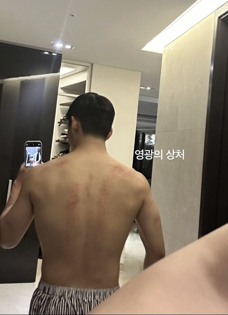 Taehyungimpact's tweet image. Taehyung on IG            Taehyung on WV