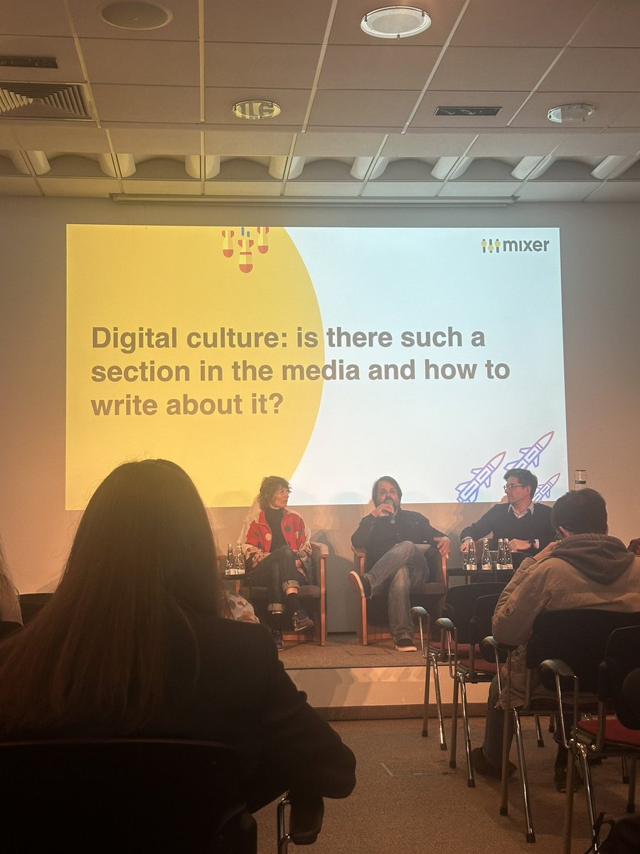 at this talk in Warsaw rn. Imagine if we had more panels like these in the UK! And er actual sections for it in news outlets.
